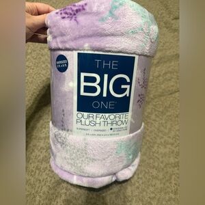 The Big One Purple Fleece Unicorn Throw Blanket